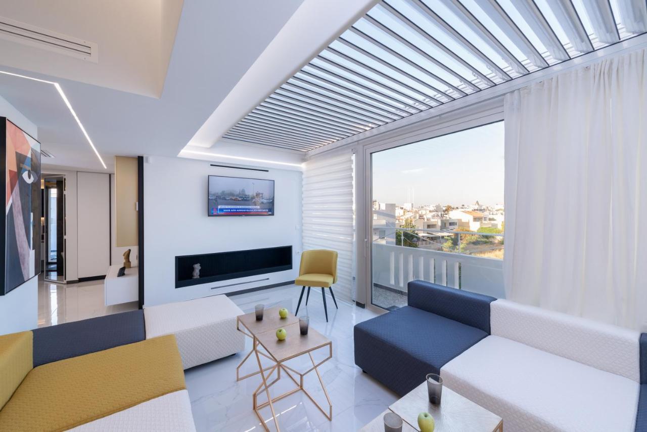 H Experience Spectacular Rooftop Loft Iraklio Exterior foto